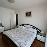 Apartman Dujmovic *