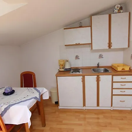 Dujmovic Apartment *
