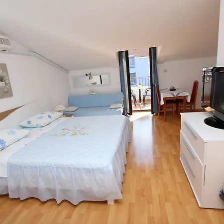 Apartment Dujmovic